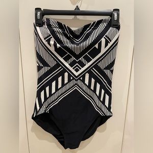 Vince Camuto Swim black and white geometric design one piece swimsuit.